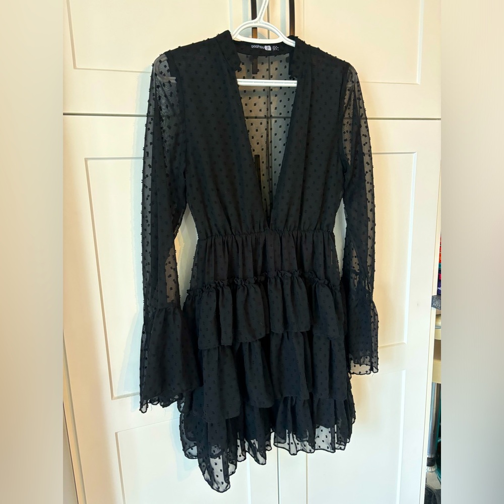 BUNDLE & SAVE! Ruffled black Boohoo dress - size 8